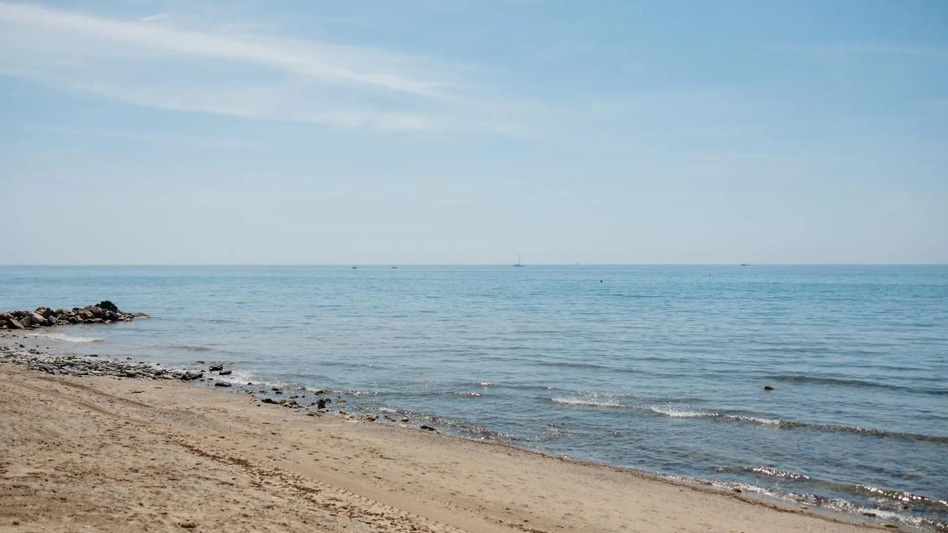 Apartment In The Centre Of Marbella With Private Parking Space